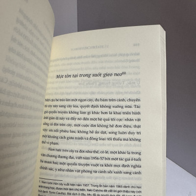 TỔ TIÊN CỦA CHÚNG TA - Italo Calvino - Vũ Ngọc Thăng dịch - Nhã Nam - NXB Văn Học.