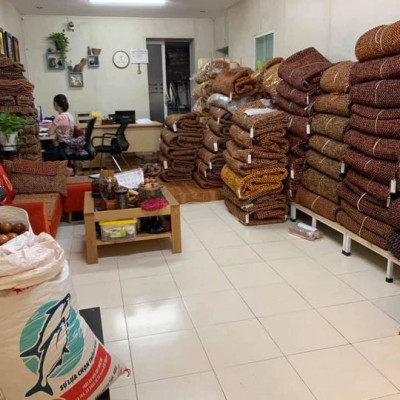 Chiếu Hạt Gỗ Hương Đỏ , kích thước 1,6mx2m hạt 1.2cm - Chiếu gỗ Mian .vn ( video , hình thật )