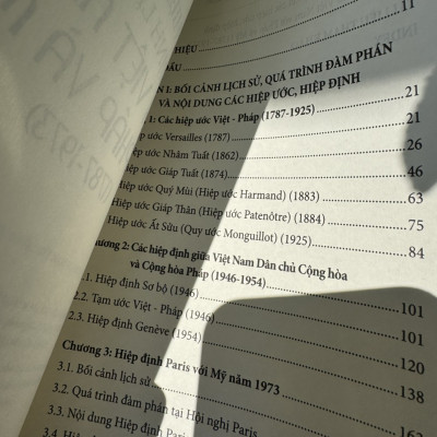 CÁC HIỆP ƯỚC, HIỆP ĐỊNH LỊCH SỬ GIỮA VIỆT NAM VỚI PHÁP VÀ MỸ (1787 - 1973) - Nguyễn Văn Khánh - Mai Hà Books