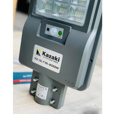 ĐÈN NĂNG LƯƠNG MẶT TRỜI KAZAKI KZ-SLT18-200W- HÀNG CHÍNH HÃNG