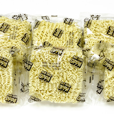 Tên sản phẩm Lốc 14 gói mì không gói gia vị nhà hàng OPPA Otoki (75gx14)