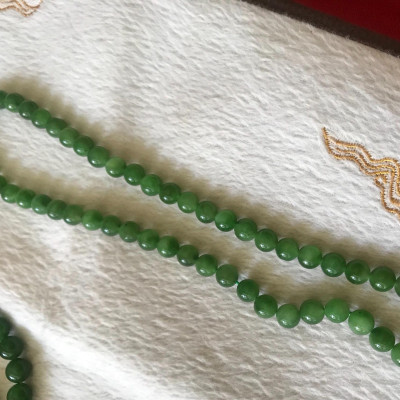 DÂY CHUỖI CỔ ĐÁ NGỌC PHẬT ĐÁ TỰ NHIÊN VIP 8Ly NỮ  Mạng MỘC HOẢ