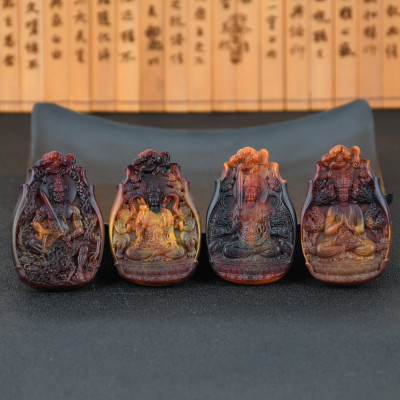 Dây chuyền Phật A Di Đà hương thơm bằng Long Diên Hương tổng hợp (Có dây đeo)