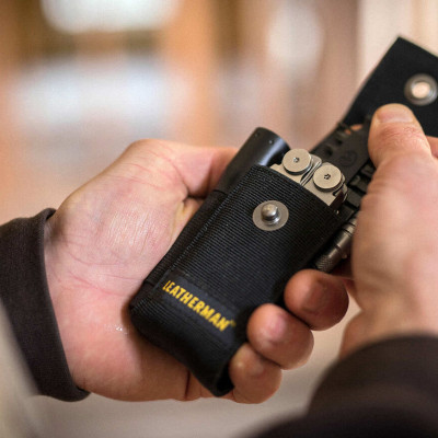 Bao đeo đựng dụng cụ đa năng Leatherman Nylon Sheath W pocket (với ngăn dựng nhỏ bên hông)