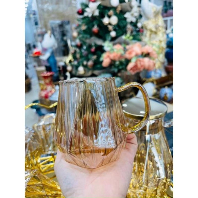 Cobo bộ bình đựng nước uống thủy tinh chịu nhiệt cao cấp  6 cốc , khay và giá úp cốc màu vàng Gold sang trọng