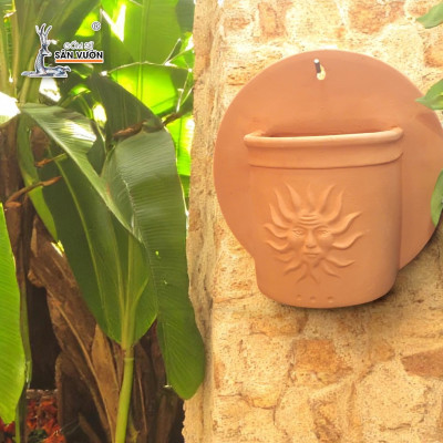 Chậu Treo Tường Đất Nung Hoa Văn Mặt Trời | Trang Trí Ban Công Treo Tường | Style Rustic | 24×24×15cm