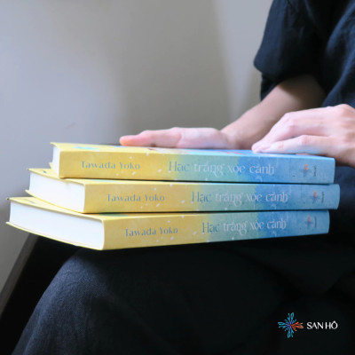 Sách Hạc Trắng Xòe Cánh | Văn Học Đương Đại | Yoko Tawada | San Hô Books