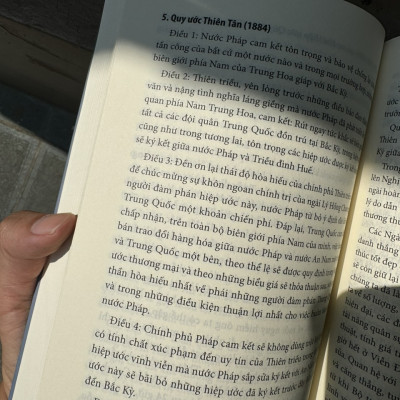 CÁC HIỆP ƯỚC, HIỆP ĐỊNH LỊCH SỬ GIỮA VIỆT NAM VỚI PHÁP VÀ MỸ (1787 - 1973) - Nguyễn Văn Khánh - Mai Hà Books