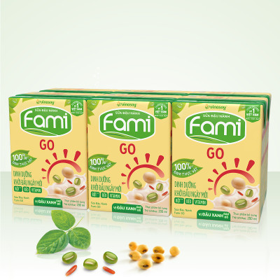 Thùng Sữa Đậu Nành Vinasoy Famigo Đậu Xanh Gạo Đỏ (200ml x 36 Hộp)