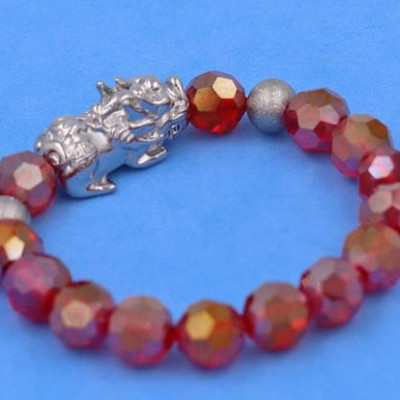 Vòng tay Pha Lê Cắt Giác Đỏ 10 ly mix Tỳ Hưu Inox 2 Bi VFLGOTHTRHB10 - Vòng tay thời trang phong thủy