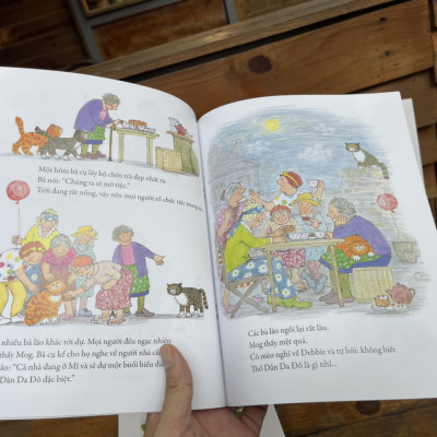 (Combo 5 cuốn) MÈO MOG MẬP (Cô Mèo Cứu Em Bé, Chuyện Ở Phòng Khám, Giáng Sinh Của Cô Mèo, Cô Mèo Và Bà và Cô Mèo Đãng Trí) – Judith Kerr – Hằng Nga dịch – NXB Kim Đồng (Bìa mềm)