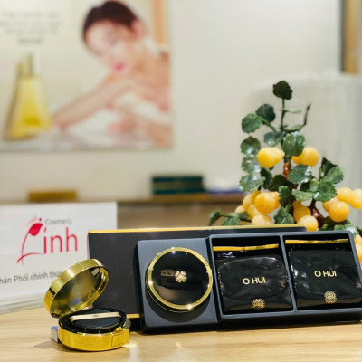 Bộ Phấn Nước Ohui Ultimate Cover Cushion Satin Special Set Tone 21 da sáng 