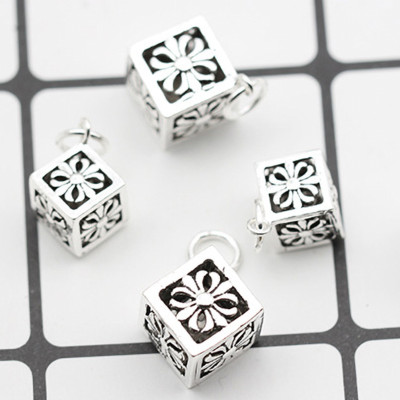Combo 2 cái charm bạc hình vuông hoa văn treo - Ngọc Quý Gemstones