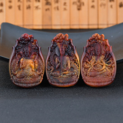 Dây chuyền Phật A Di Đà hương thơm bằng Long Diên Hương tổng hợp (Có dây đeo)