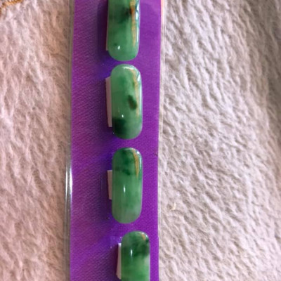 BỘ TRANG SỨC LẮC TAY GỒM 4 VIÊN ĐÁ CẨM THẠCH TỰ NHIÊN MÀU XANH LÁ ĐIỂM XANH SƠN THỦY ĐẬM SIZE 19MM X DẦY 8MM NỮ MỆNH THỦY MỘC HỎA