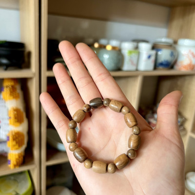 Vòng đeo tay bách xanh size 10ly  - cách điệu lu thống phối hạt tròn - không tẩm mùi thơm