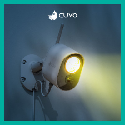 Camera AI đèn an ninh CUVO LA620W - Hàng chính hãng