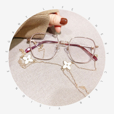Dây kính glasses chain cỏ bốn lá siêu sang chảnh ấn tượng chuỗi đeo khẩu trang dây chuyền đeo cổ đeo tai nghe