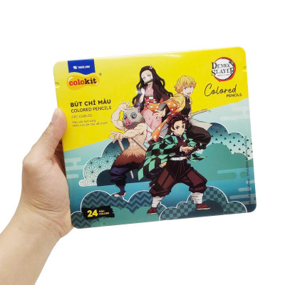 Hộp 24 Bút Chì Màu Thanh Gươm Diệt Quỷ - Colokit CPC-C043/DS - Hộp Thiếc - Tặng Bộ Thẻ Photocard Demon Slayer