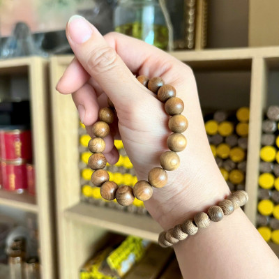 Vòng đeo tay Bách Xanh - size 10li - Đánh bóng tự nhiên - mùi thơm mãi mãi