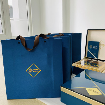 Hộp Quà Hải Sâm Cát Cao Cấp - 14 Con Hải Sâm Sấy Thăng Hoa-Giàu Collage Type 1, Trẻ Hóa Làn Da, Phục Hồi Vết Thương