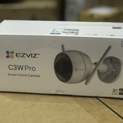Combo Camera Wi-fi Trong Nhà EZVIZ C3W-PRO 2MP/4MP Kèm Thẻ Nhớ 32GB/64GB - Hàng Chính Hãng
