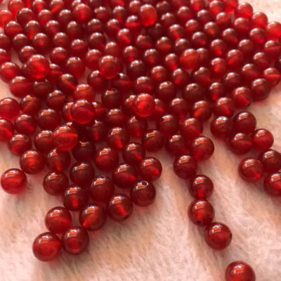 1 BỘ GỒM 2 HẠT RỜI ĐÁ MÃ NÃO ĐỎ LÀM TRANG SỨC SIZE HẠT 8MM - 2 HẠT  NỮ MỆNH HỎA THỔ VỀ BỌC LÀM TRANG SỨC ĐEO Ạ