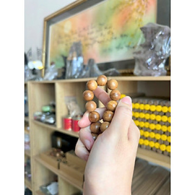 Vòng gỗ Đàn Hương cao cấp size 14ly thơm ngọt như nước hoa phong thuỷ sức khoẻ may mắn tài lộc