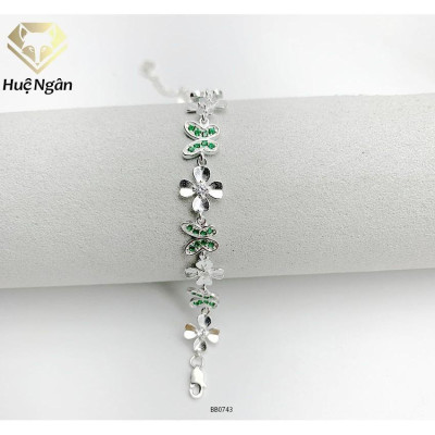 Lắc tay bạc 925 Huệ Ngân - Cỏ bốn lá và bướm xinh đá xanh BB0743