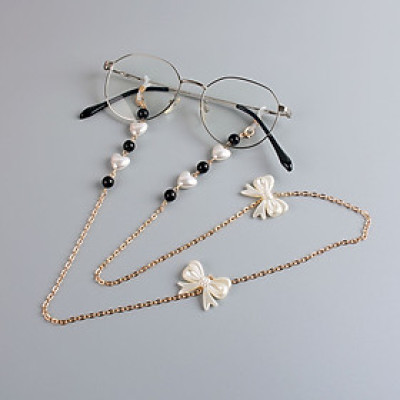 Dây đeo kính chống rơi mất thất lạc ngọc trai và trái tim phong cách Hàn Quốc