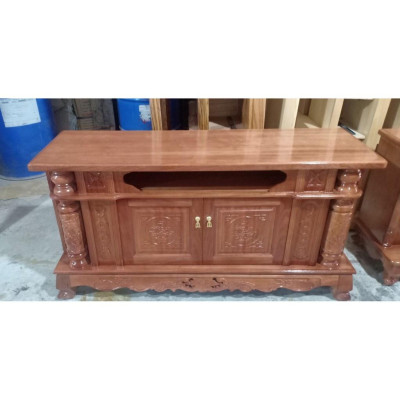 Tủ tivi cột nho Gỗ Sồi Nga cỡ nhỏ từ 1m2 đến 1m6