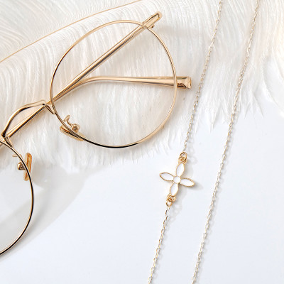 Glasses chain chuỗi đeo gọng kính cỏ bốn lá may mắn phong cách Âu Mỹ thời thượng basic nổi bật