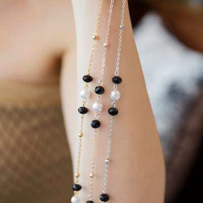 Dây kính dây chuyền gọng kính đeo cổ chống rơi vỡ dây đeo khẩu trang mix hạt đen trắng sáng tạo độc đáo