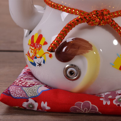 Mèo thần tài may mắn vẫy tay 6868|phongthuygiaphat