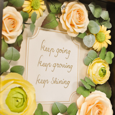 Tranh Hoa Giấy Handmade Trang Trí - The Warm Love MAYPAPERFLOWER Khung Tranh Gỗ Size 25x25cm