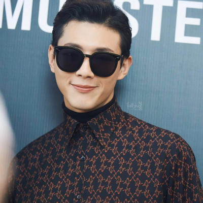 Kính Râm, Kính Mát Mắt Tròn Gọng Nhựa Dẻo Siêu Nhẹ Mắt Kính Chống UV 400 Chống Chói Lóa - Hàng Cao Cấp