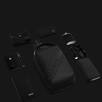 Túi đeo chéo nam cao cấp phong cách châu âu  – BEE GEE DCN9322