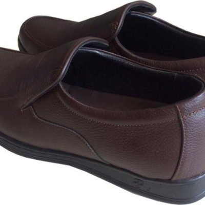 Giày tây nam Trường Hải da bò thật mềm mại không bong tróc không dây mũi tròn màu nâu đế cao su không trơn GT0423