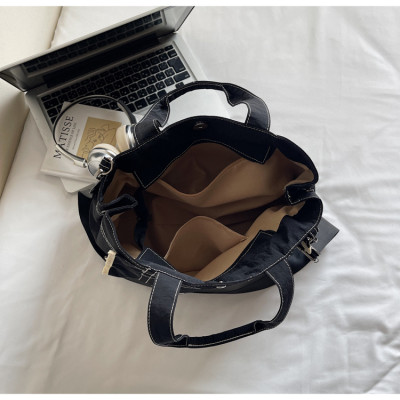 Túi xách nữ phong cách dễ thương BEE GEE TN9099