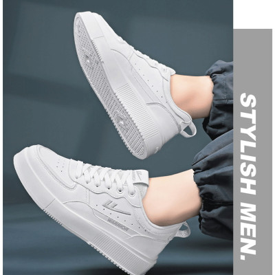 Giày thể thao nam đế êm nhẹ, thoáng khí đế cao su đúc, chống trơn trượt hạn chế mòn  – BEE GEE - GNA2030