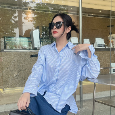 Áo sơ mi kẻ sọc cách điệu hai bên Aiko Miều Est.2013