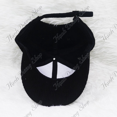 Mũ lưỡi trai nhung đũa thêu chữ P độc đáo, thời trang cá tính