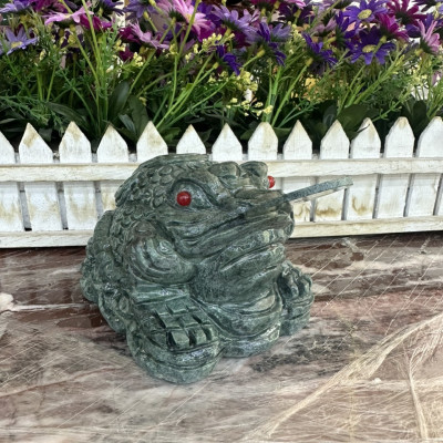 Tượng Cóc Ba Chân, Cóc Ngậm Tiền, Thiềm Thừ phong thủy chiêu tài lộc đá ngọc serpentine - Dài 15 cm