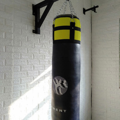 Bao Cát Đấm Bốc Nhồi Sẵn 3 Lớp 80cm Đại Nam Sport Kèm Xích Treo + Găng Đấm Bốc Cao Cấp (Giao Màu Ngẫu Nhiên)