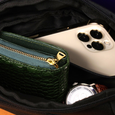 Túi Đeo Chéo Classic Black VNS VN8005, Túi đeo chéo cao cấp chống thấm nước (24.5cm x 9cm x 14cm) - Classic Crossbody Bag