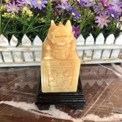 Ấn Kỳ Lân phong thủy đá ngọc hoàng long - Cao 12cm