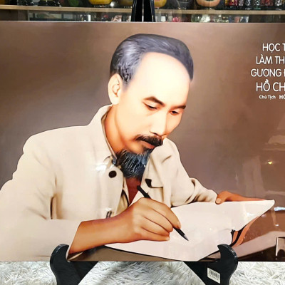 Tranh sơn mài Bác Hồ nhiều kích thước mẫu mã