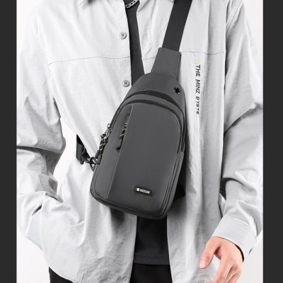 Túi đeo chéo nam phong cách mới  - BEE GEE DCN9259