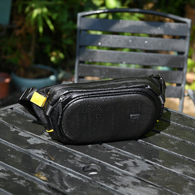 Túi đeo chéo màn hình LED Divoom Pixoo SlingBag-C nhỏ gọn, phong cách - Hàng chính hãng