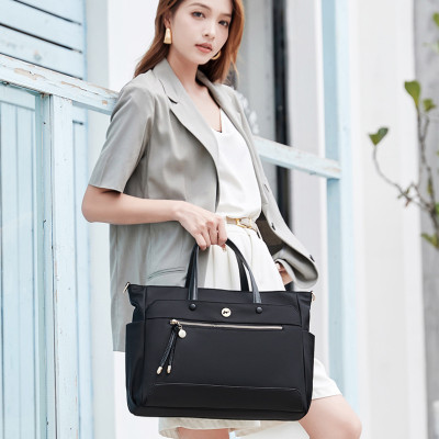 Túi xách nữ công sở dáng ngang cao cấp BEE GEE TN1135